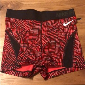 Women’s Nike Pro Dri-fit shorts size small